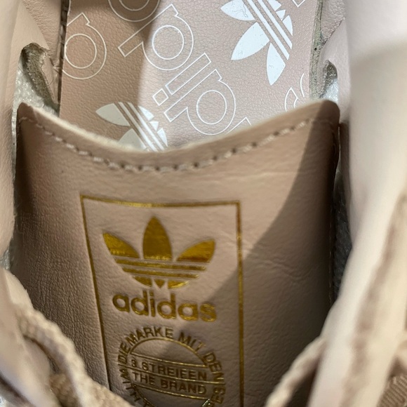 adidas Women's Samba OG Wonder Taupe - Picture 8 of 9